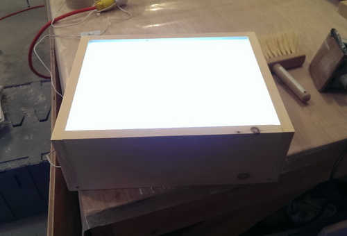 How-To-Build-An-LED-Light-Table_10