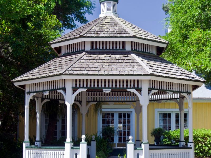 Gazebo assembly Chicago